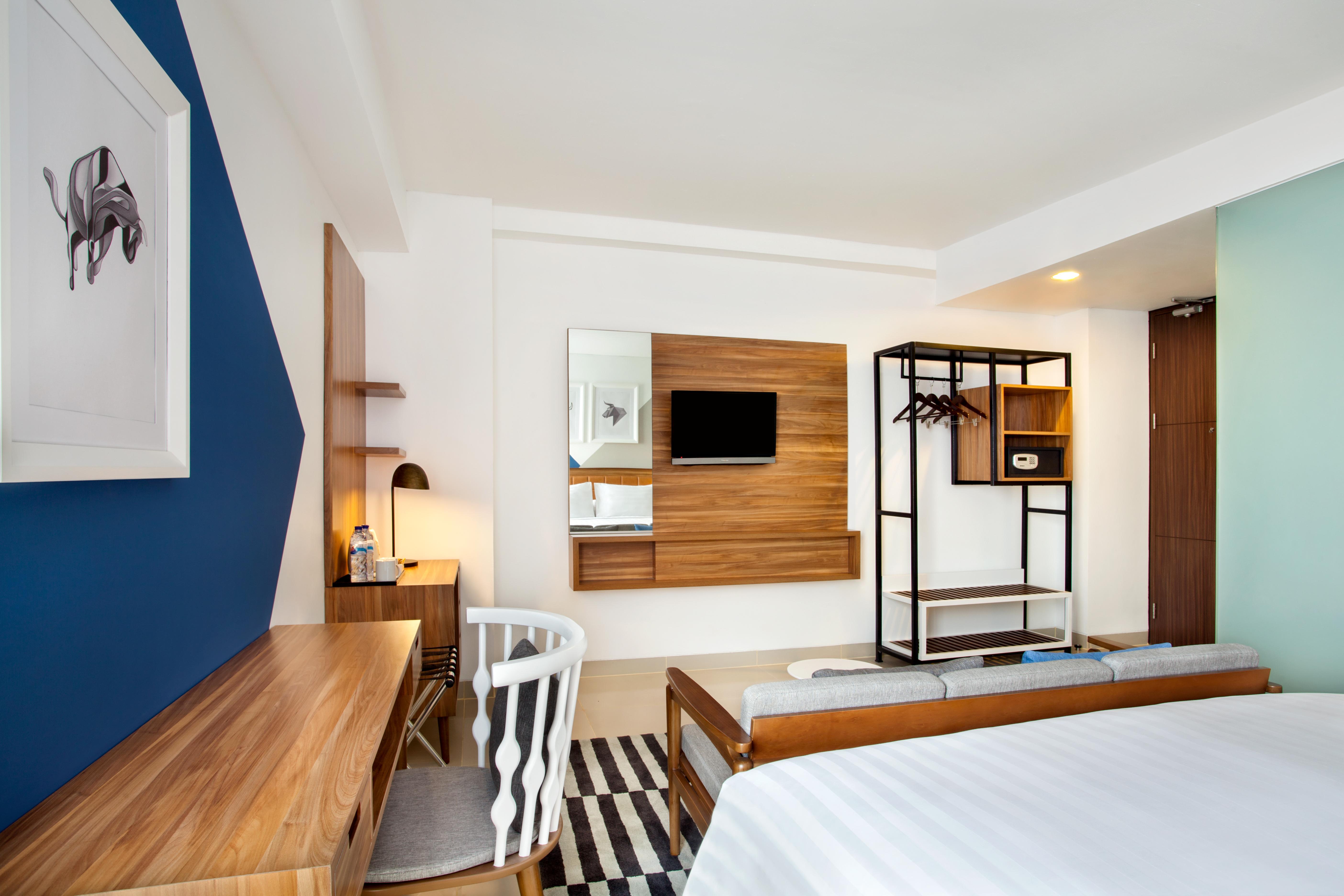 Ibis Budget Cikarang Festival Бекаси Экстерьер фото